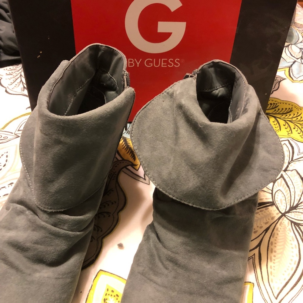 Guess Gray Boots Size 9